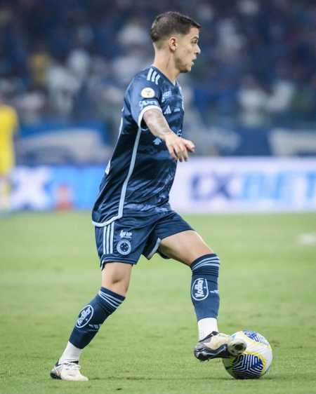 Vitinho, meia-atacante do Cruzeiro