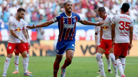 Vitor Hugo marcou o primeiro gol com a camisa do Bahia