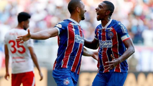 Vitor Hugo marcou o segundo gol do truinfo do Bahia