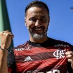 Vítor Pereira diz que jogadores brasileiros chegam 'selvagens' à Europa