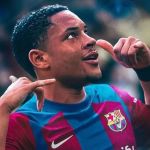 Barcelona pode antecipar chegada de Vitor Roque para suprir saída de Dembélé