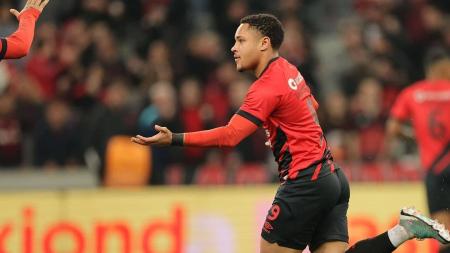 Vítor Roque foi um dos grandes nomes da vitória de virada do Athletico sobre o Botafogo