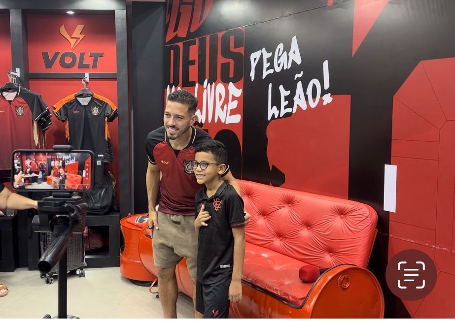 Reforço do Vitória, Jean Mota revela o que aprendeu com Messi nos EUA