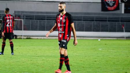 Vitória acabou goleado pelo CRB na noite de domingo, pela Série B