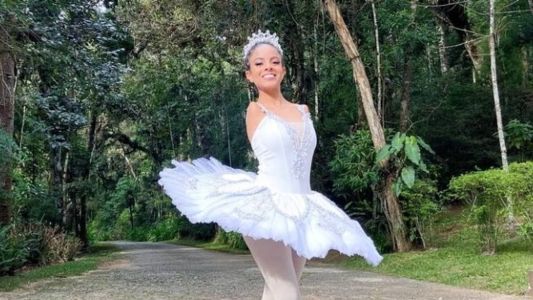 Vitória Bueno começou a dançar aos cinco anos de idade com incentivo da mãe
