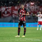 Vitória x Avaí: onde assistir ao jogo pela Série B