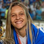 Ex-Atlético, jogadora do Cruzeiro provoca após conquista do Mineiro: 'Lado certo'
