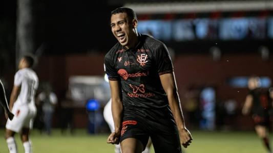 Vitória conquistou mais três pontos nesta sexta-feira