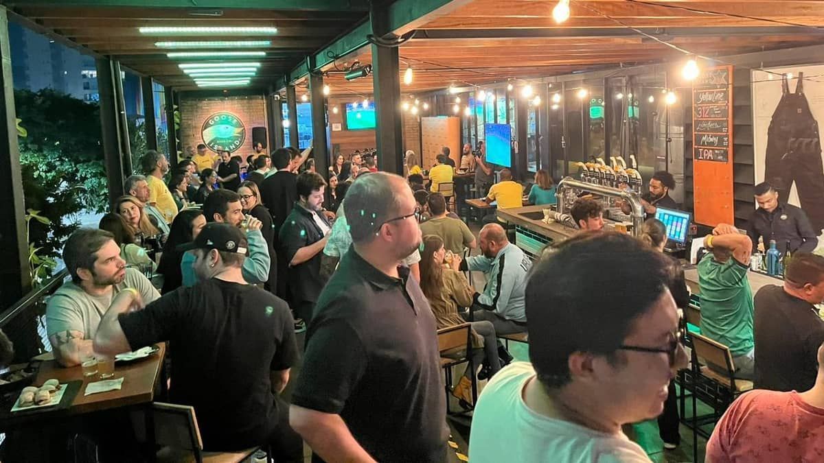 Vitória do Palmeiras sobre o Atlético na Libertadores leva torcida à loucura em São Paulo