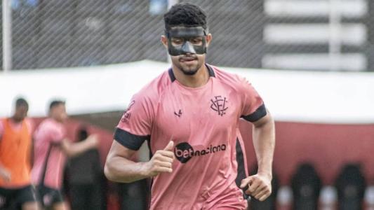 Vitória e Ceará se enfrentam na Série B