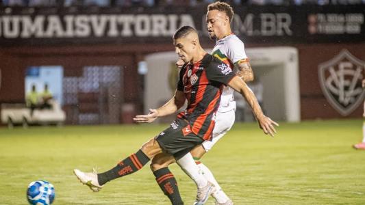Vitória e Sampaio Corrêa se enfrentaram nesta quarta-feira, em Salvador