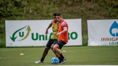 Vitória encerrou a preparação para enfrentar o CRB nesta terça-feira (23)