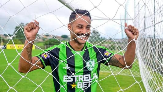 Vitória está interessado na contratação do América