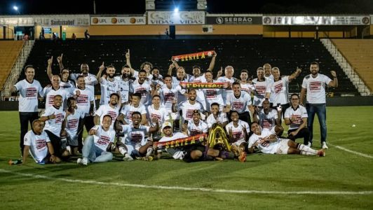 Vitória foi campeão após empate entre Guarani e Criciúma