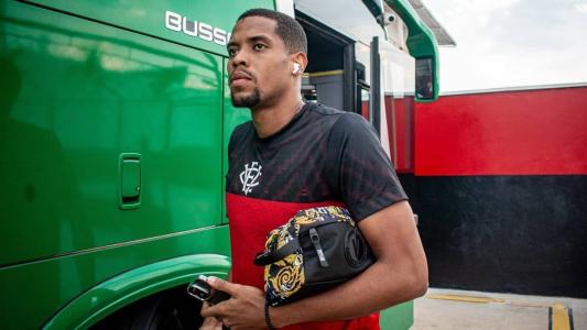 Vitória lidera a Segunda Divisão do futebol brasileiro