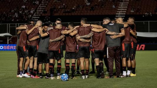 Vitória recebe o Mirassol no Barradão