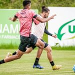Vitória realiza treino tático de olho no duelo com o Guarani