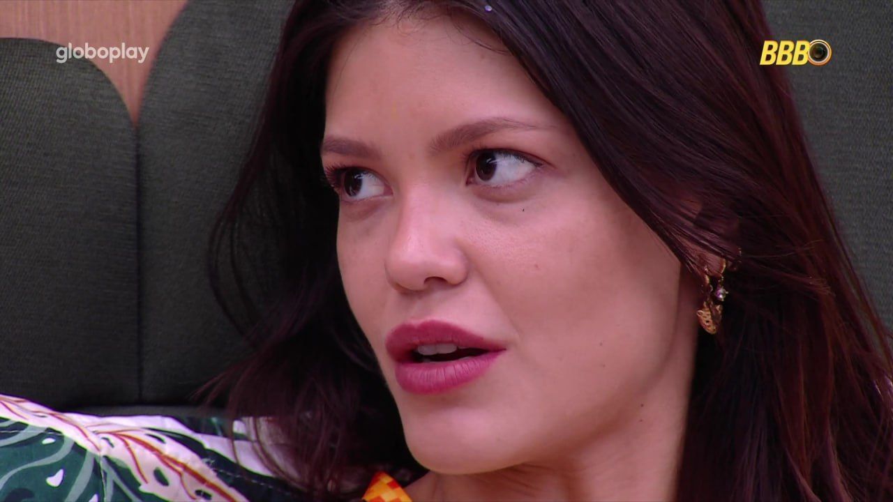 BBB 25: Vitória Strada vai votar em Thamiris? Atriz e Aline comentam estratégias