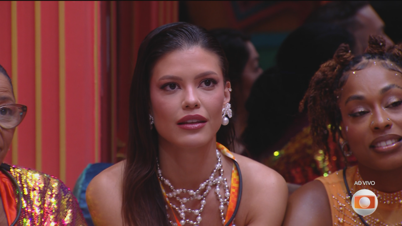 Tadeu Schmidt alerta Vitória sobre confusão no BBB 25: 'precisa parar'