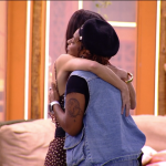 BBB 25: saiba o que Vitória Strada cochichou com Thamiris após eliminação