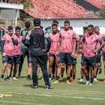 Vitória recebe o Guarani no Barradão em duelo direto pelo acesso à Série A