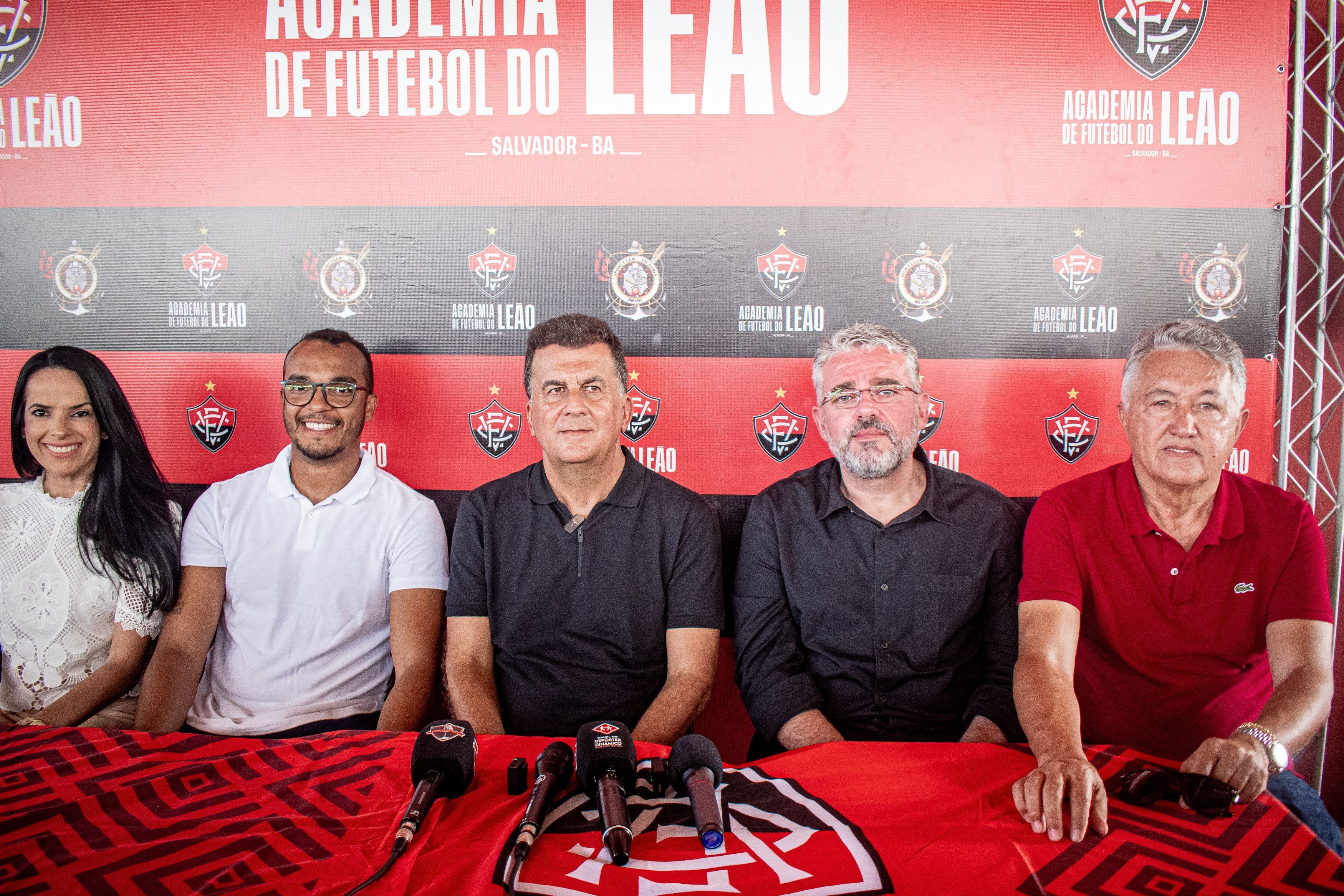 Presidente reafirma meta do Vitória na Série A: 'Brigar pela Sul-Americana'
