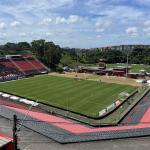 Em polos opostos do Brasileiro, Vitória e Botafogo duelam pela 3ª vez no ano