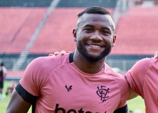Emprestado pelo São Paulo, Luan sai no BID e pode estrear pelo Vitória no Ba-Vi