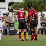 STJD marca data para julgar zagueiro que invadiu campo após ser expulso