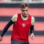 Carpini explica por que ex-Cruzeiro não é aproveitado no Vitória