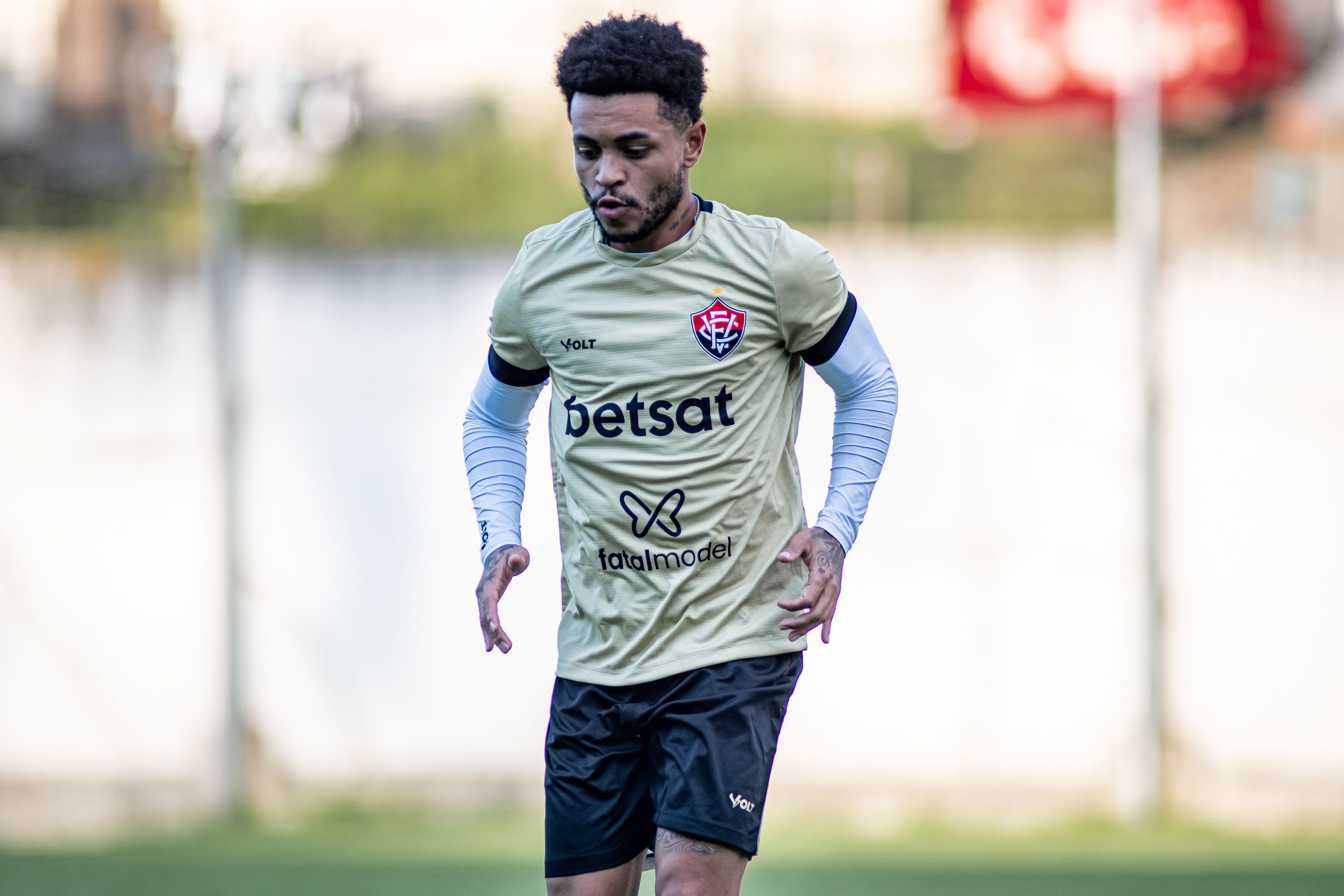 Lanterna, Vitória enfrenta o Juventude por primeira vitória na Série A
