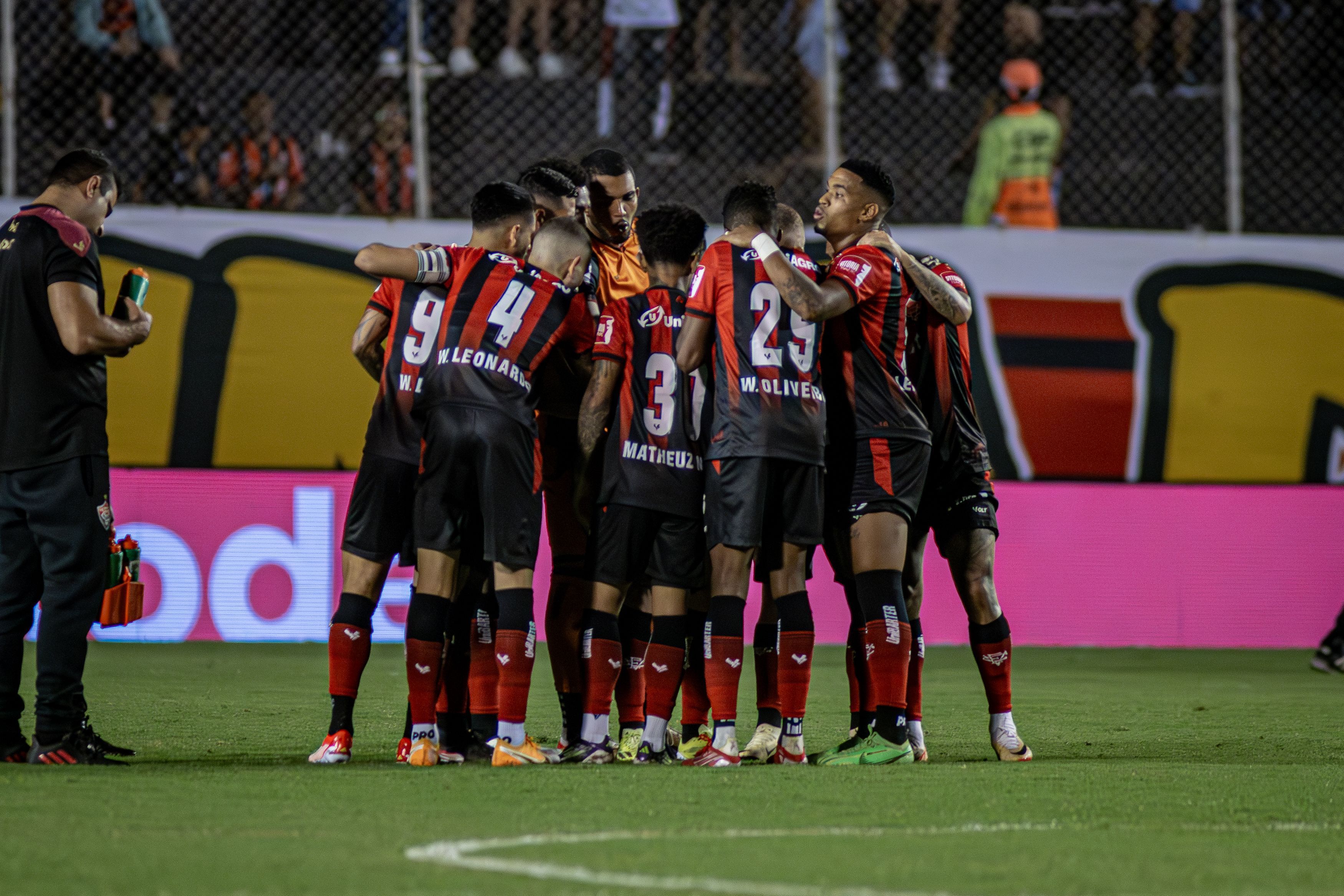 Vitória iguala seu pior primeiro turno na história dos pontos corridos