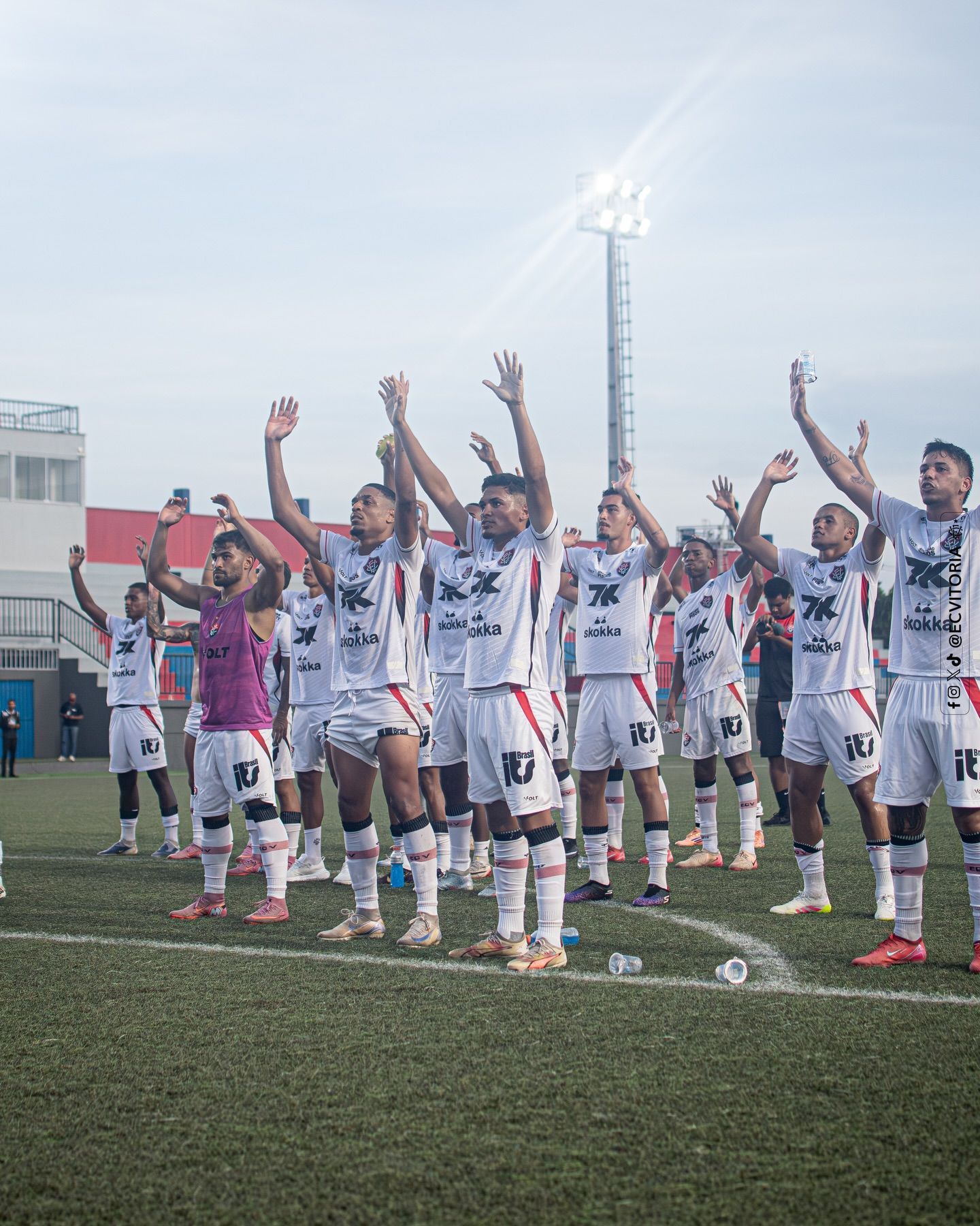 Horário e onde assistir ao vivo Jequié-BA x Vitória, pelo Campeonato Baiano