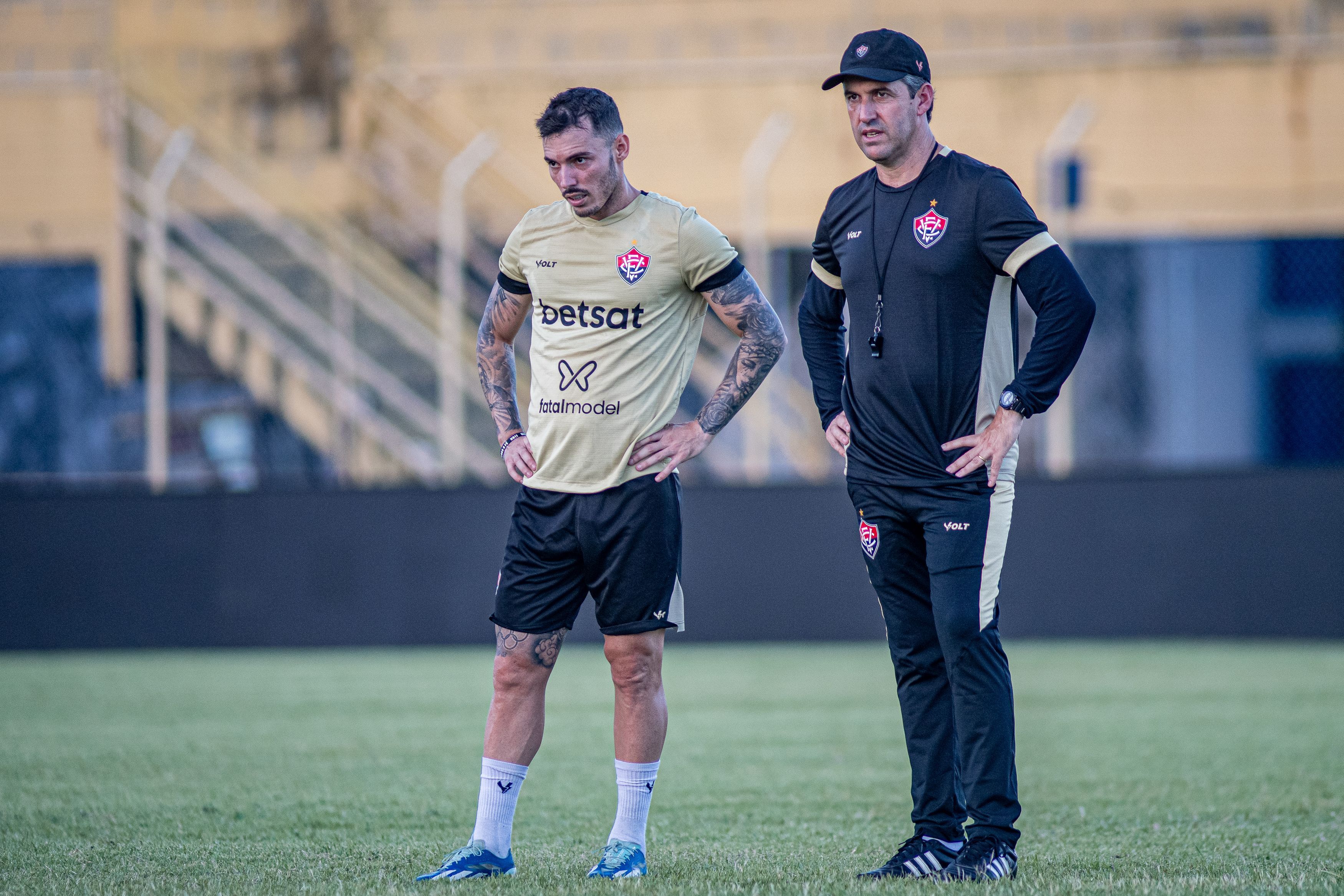 Escalação do Vitória: Condé define time com três volantes para semifinal