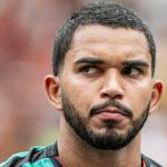 Fluminense faz proposta por Lucas Arcanjo, goleiro do Vitória