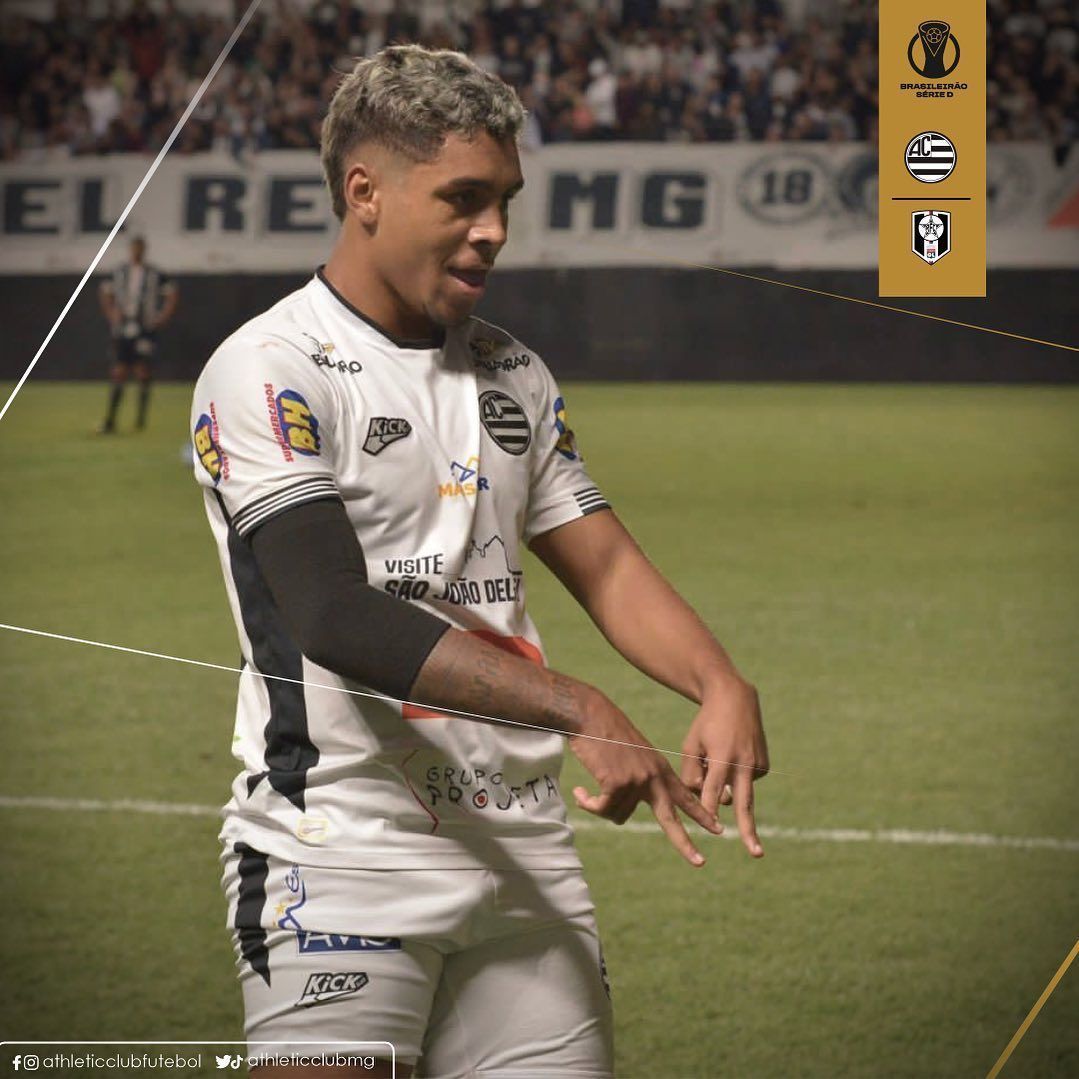 Atacante do Vitória volta ao Athletic por empréstimo até outubro; entenda
