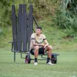 Zagueiro inicia transição e pode reforçar Vitória contra o Cruzeiro