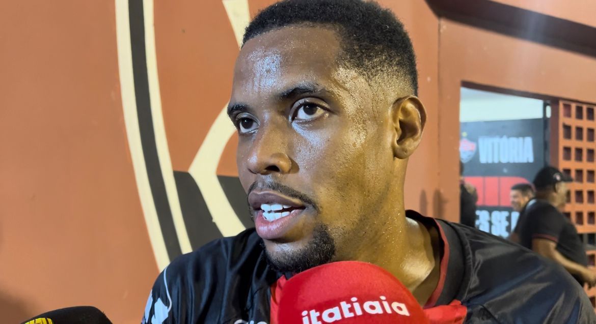 Decisivo no Ba-Vi, Iury Castilho exalta virada do Vitória: 'Foi linda'