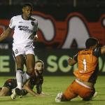 Vitória envia representação à CBF contra arbitragem de duelo com o Botafogo