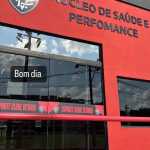 Vitória comete erro de português em CT, e torcedores reagem