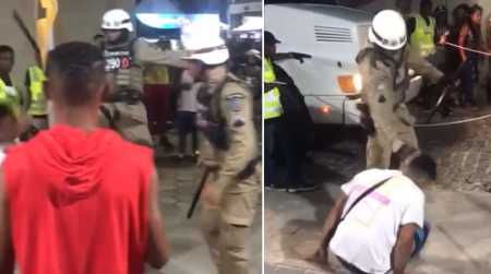 Foto mostra policiais agredindo homem durante festa de Carnaval em Caravelas, no Sul da Bahia