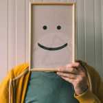 Positividade tóxica x otimismo: entenda a diferença entre elas