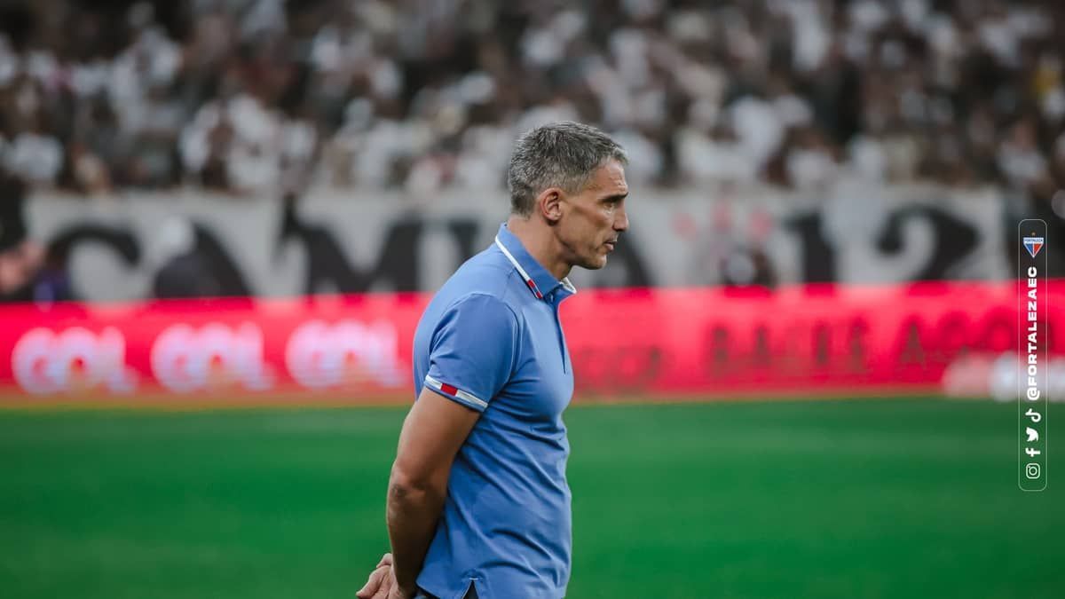 Vojvoda fala sobre procura do Corinthians e elogia clube paulista