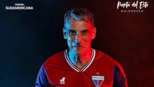 Vojvoda em ensaio fotográfico feito pela Conmebol para a final da Copa Sul-Americana