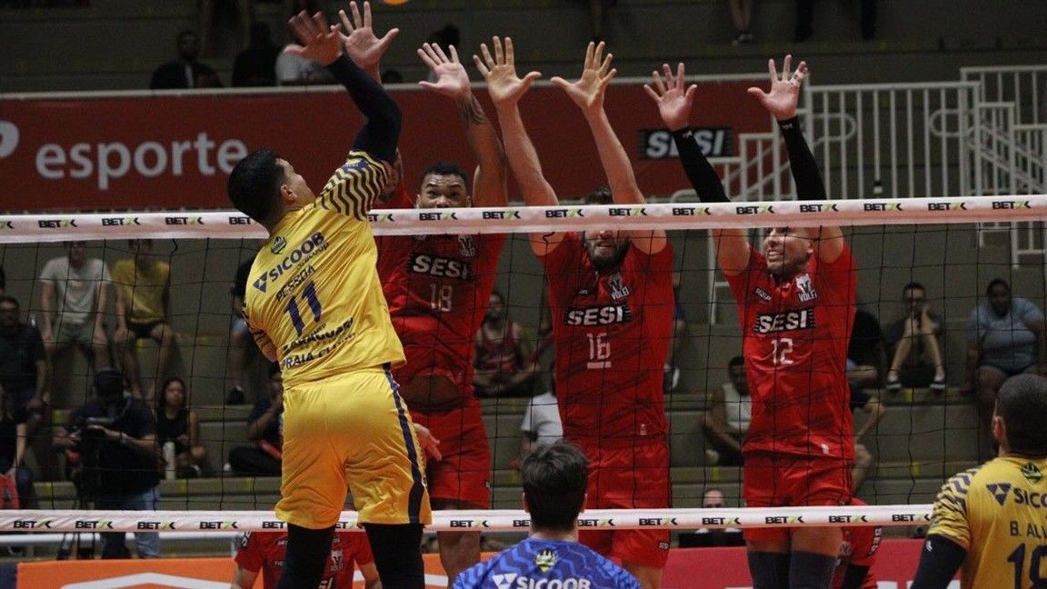 Araguari surpreende, vence Sesi e abre vantagem nas quartas da Superliga de Vôlei