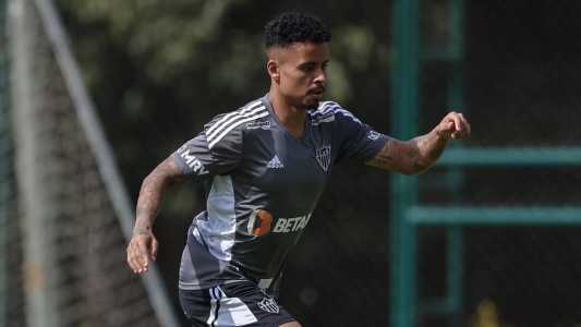 Volante Allan, ex-Atlético, que reforçará o Flamengo