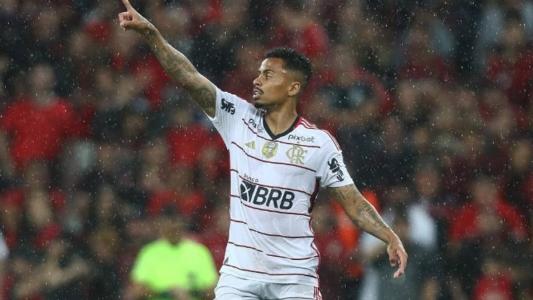 Volante Allan usará período de recuperação no Flamengo para fazer cirurgia no tornozelo direito