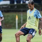 Cruzeiro: Volante Fernando Henrique sofre lesão no joelho e terá que ser operado 