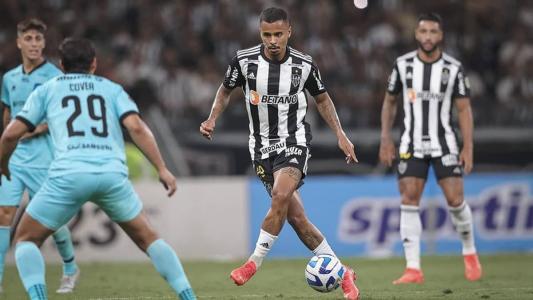 Volante negocia com o Palmeiras