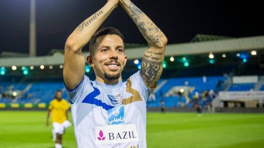 Volante retornará ao clube saudita que defendeu na última temporada